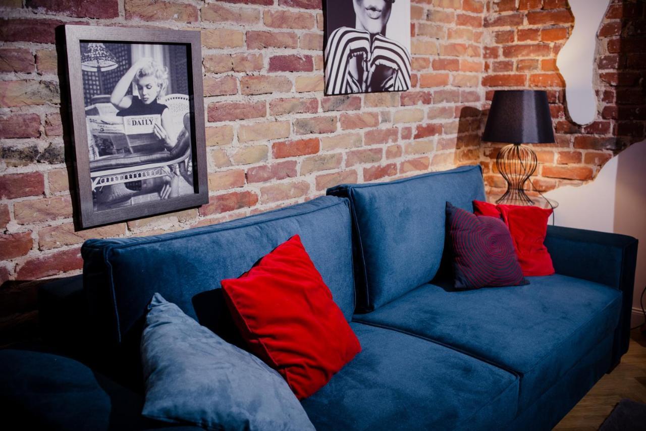 Apartament Dla Doroslych "Papierki Po Cukierkach" Люблин Экстерьер фото
