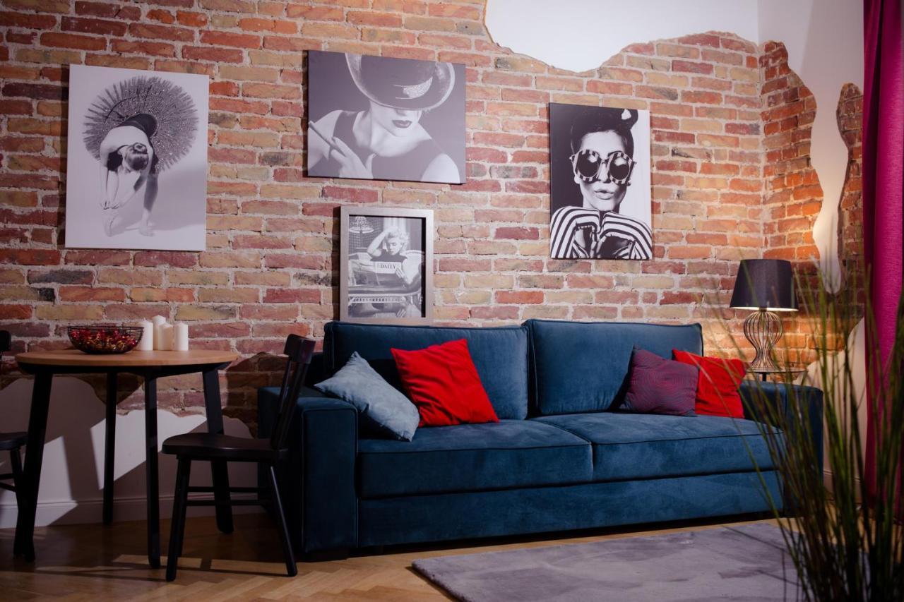 Apartament Dla Doroslych "Papierki Po Cukierkach" Люблин Экстерьер фото