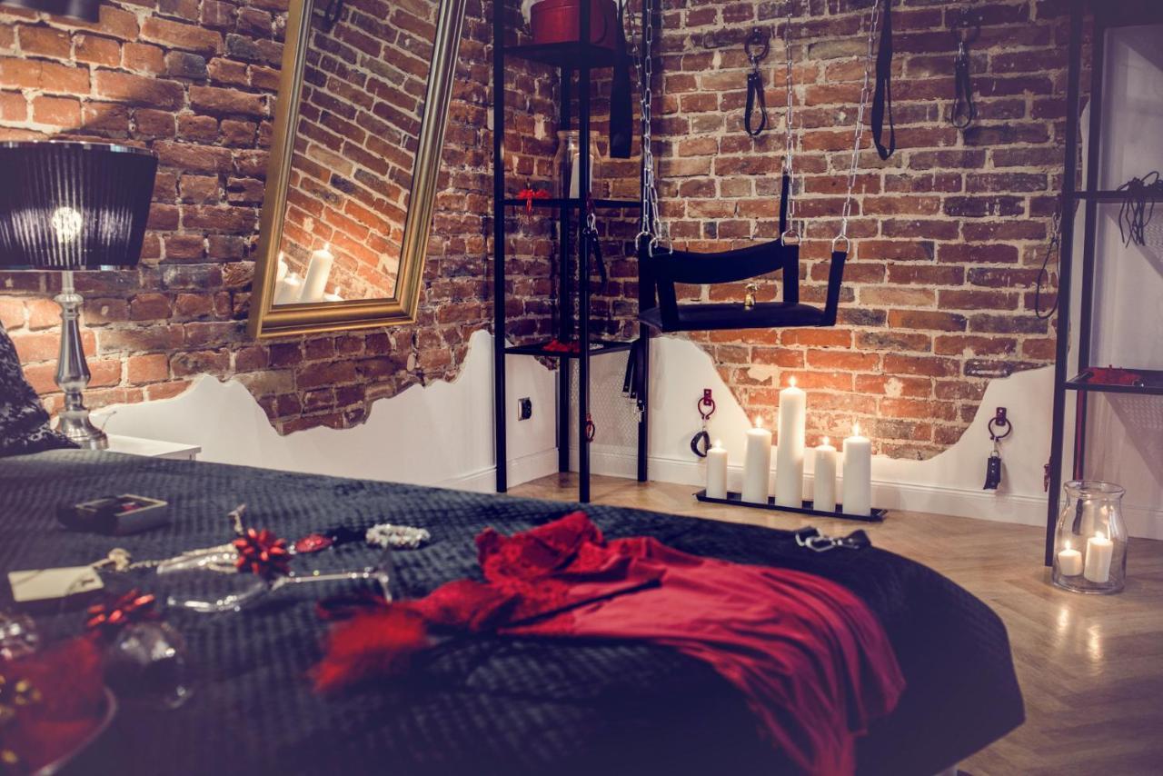 Apartament Dla Doroslych "Papierki Po Cukierkach" Люблин Экстерьер фото